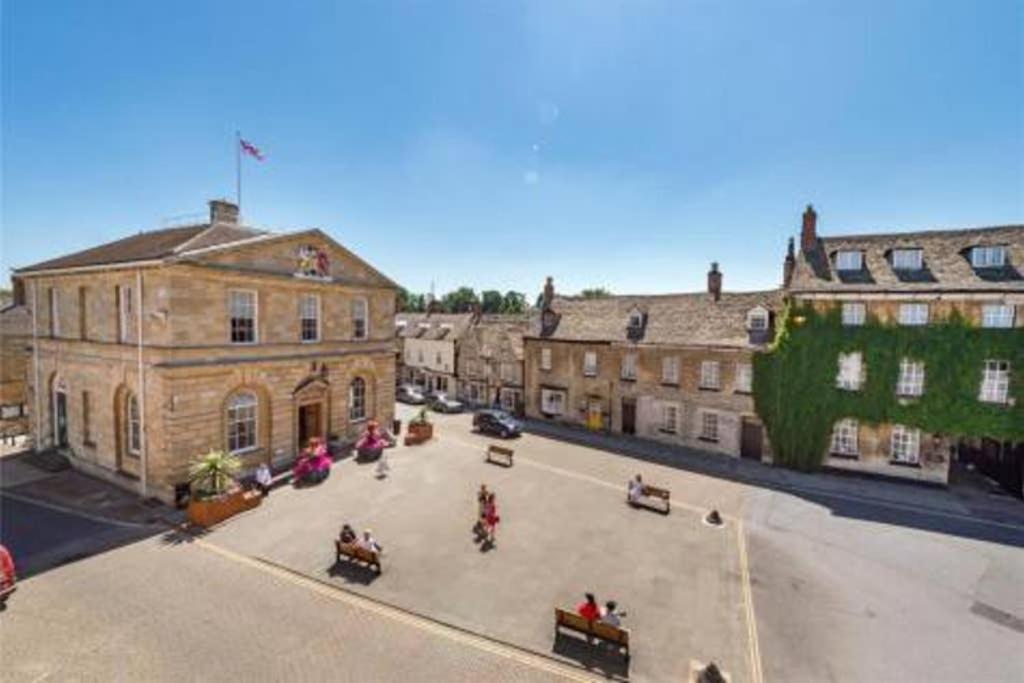 Oxfordshire Living - The Churchill Apartment - وودستوك المظهر الخارجي الصورة